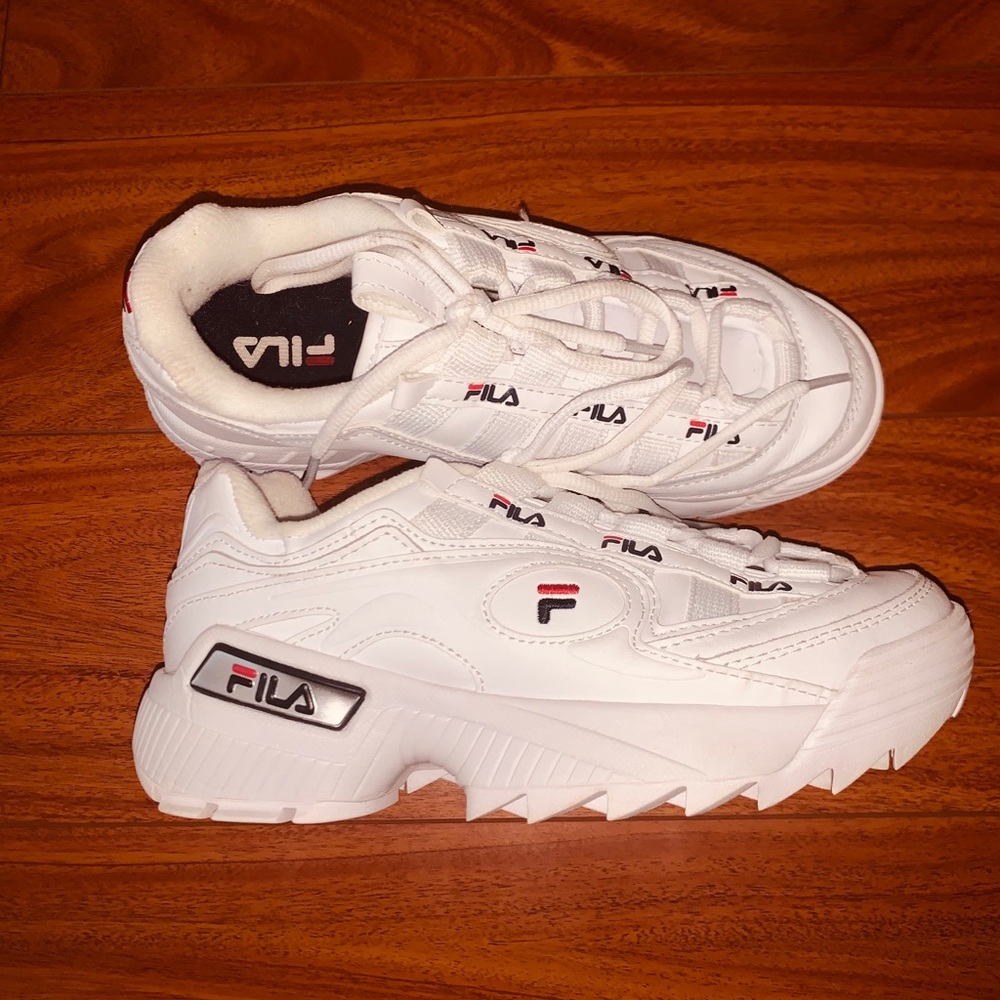 USED ONCE FILA D-Formation White Women’s Size 6.5